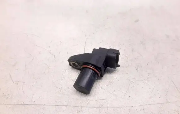 Mercedes-Benz C W204 Camshaft position sensor A0051531328 115108 2053