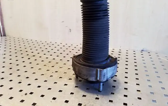 Volkswagen Touareg II Front upper strut mount 7P0412295C