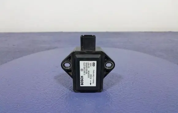 Toyota Avensis Verso ESP acceleration yaw rate sensor 8918305020