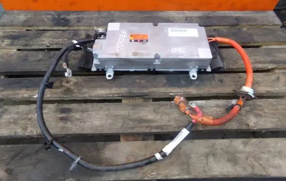 Opel Ampera Battery charger (optional) 691702856 INWERTER