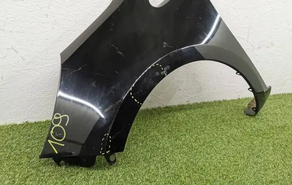 Opel Corsa E Fender 39051628