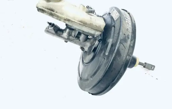 Renault Megane II Brake booster 8200157453 2a4p1157109