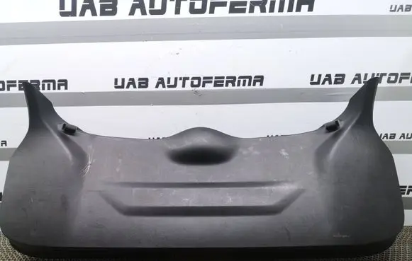 Nissan Qashqai Tailgate trim 909014EA0A