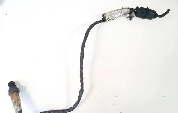 Skoda Octavia Mk2 (1Z) Lambda probe sensor 03l906362