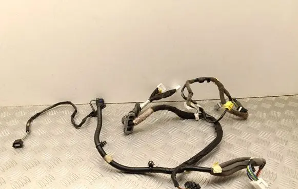 Renault Kadjar Front door wiring loom 241240260R