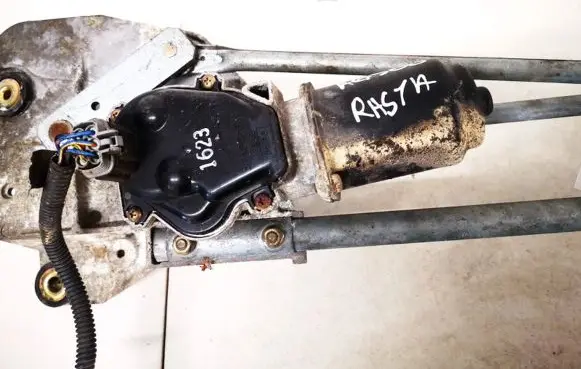 Nissan X-Trail T30 Wiper motor
