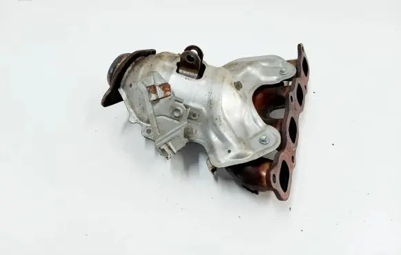 Mitsubishi Outlander Exhaust manifold