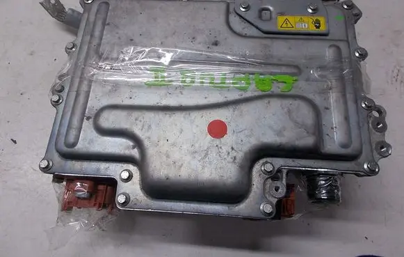 Renault Captur II Positive cable (battery) 