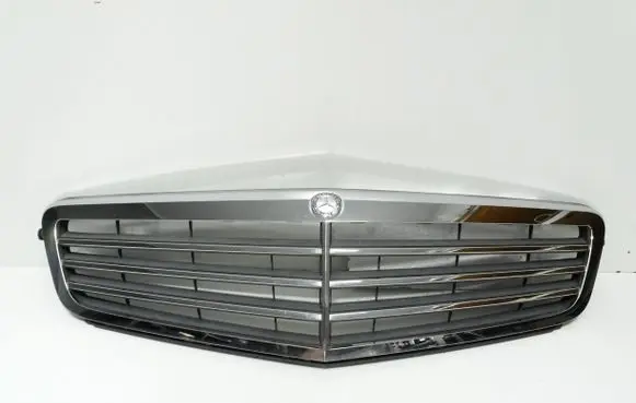 Mercedes-Benz C W204 Front grill