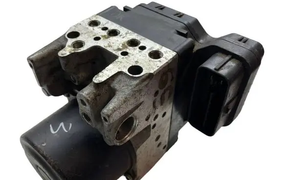 Lexus GS 300 350 430 450H ABS Pump 4454030340 1338008540