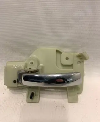 Jeep Patriot Front door interior handle