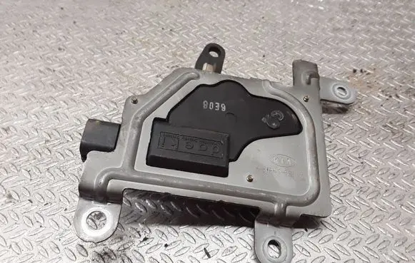 KIA Sorento Central locking motor 812403E000