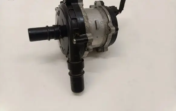 Hyundai Ioniq 5 Electric auxiliary coolant/water pump