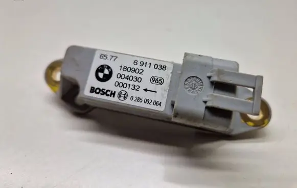 BMW X3 E83 Airbag deployment crash/impact sensor 6911038