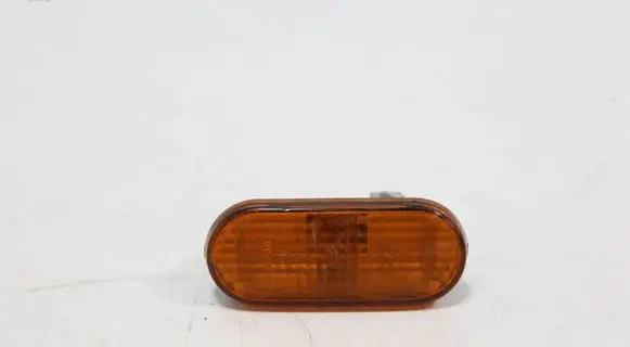 Volkswagen PASSAT B5 Front fender indicator light 3A0949117A 858049