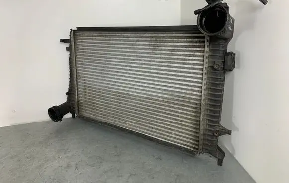 Volkswagen Golf V Intercooler radiator 1K0145803Q