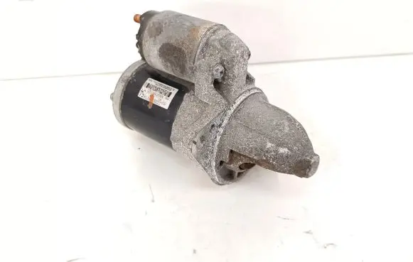 Subaru Outback (BS) Starter motor 23300AA71A