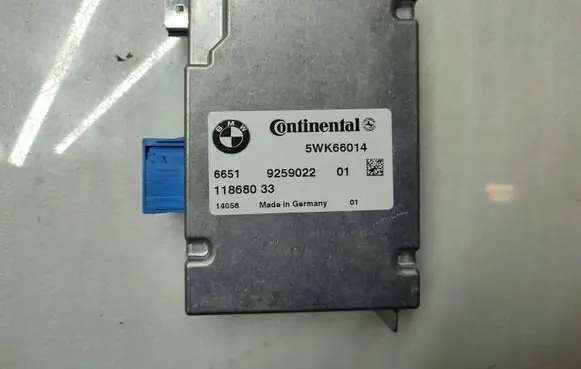 BMW X5 E70 Camera control unit module 9259022