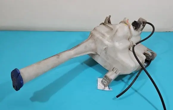 Hyundai ix35 Windshield washer fluid reservoir/tank 98610-2Y000 IMPRK1514486