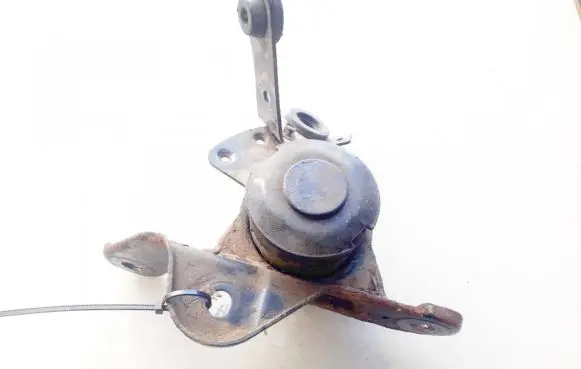 Ford Mondeo MK II Engine mount bracket 97bb7m124cg 97bb-7m124-cg