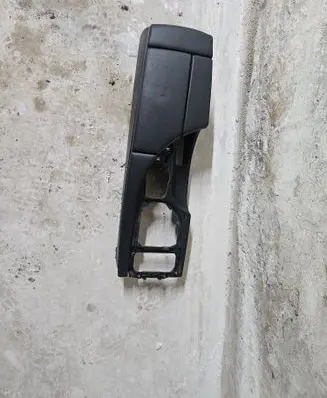 BMW 5 E60 E61 Armrest 7034086