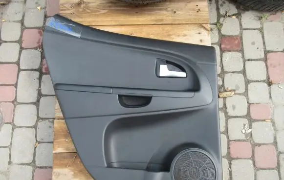 KIA Venga Rear door card panel trim
