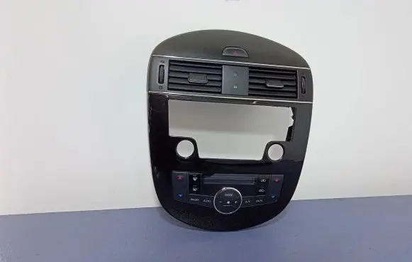 Nissan Pulsar Climate control unit