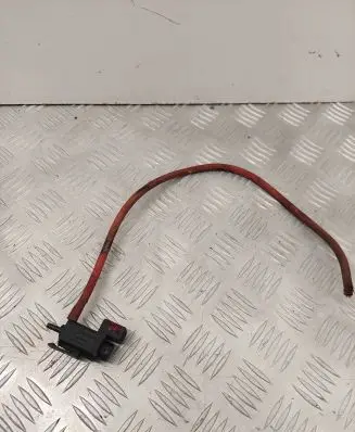 BMW 5 F10 F11 Turbo solenoid valve 70231800 7810831 11T173