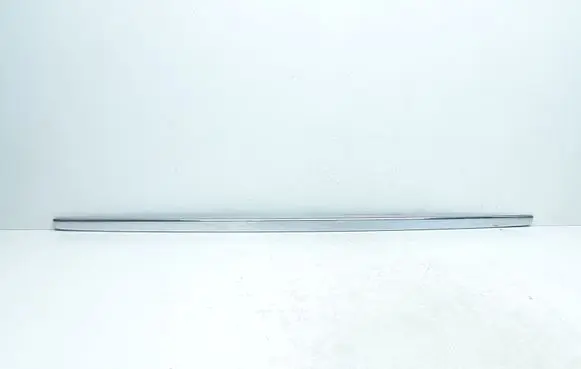 Volvo XC90 Tailgate trim 30695582