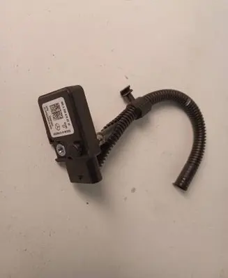 Mercedes-Benz C W205 Seat heating relay A2058700210