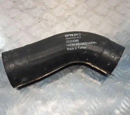 Volvo XC40 Intercooler hose/pipe 8888821427