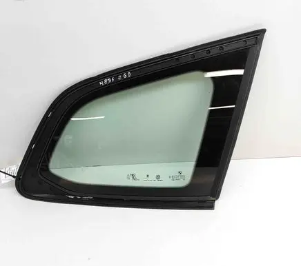 BMW iX1 Rear side window 9451574