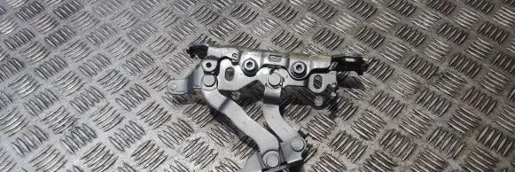 Mercedes-Benz CLS C218 X218 Engine bonnet/hood hinges A2048800728