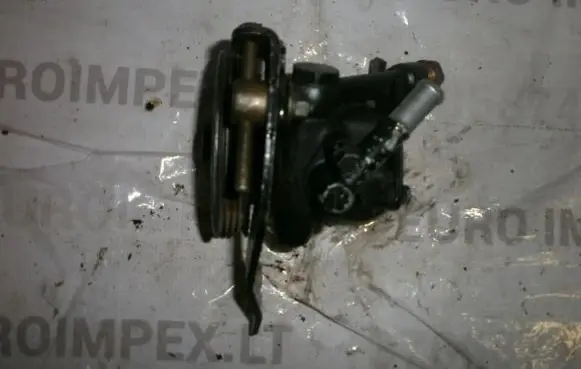 Nissan Primera Power steering pump 4911050y00