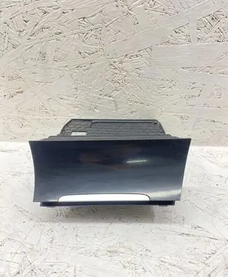 Car ashtray