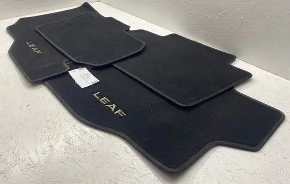 Nissan Leaf II (ZE1) Car floor mat set 