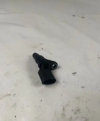 Volkswagen Transporter - Caravelle T5 Crankshaft position sensor 070907601A 070907601