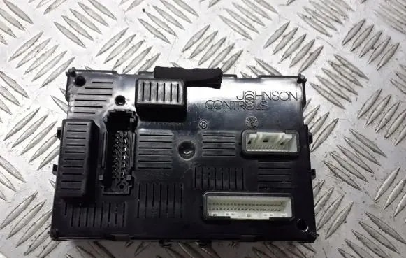 Nissan Micra Other control units/modules 284B2EM01E