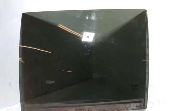 Chrysler Pacifica Rear door window glass