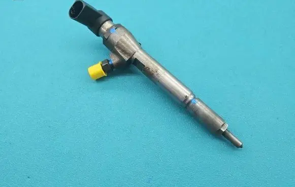 Renault Megane II Fuel injector H8200294788 IMPRK1492772