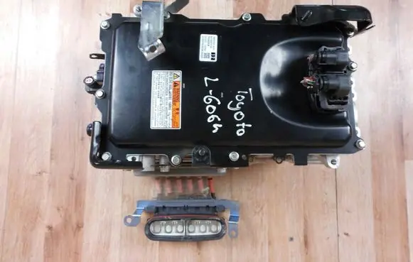 Toyota Corolla E210 E21 Voltage converter inverter G920076060