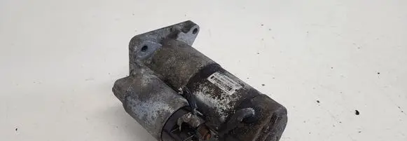 Opel Vectra C Starter motor 55352882 M001T30171