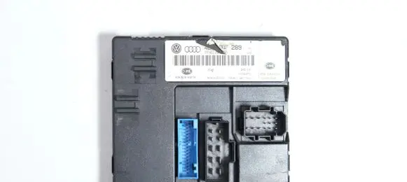 Audi A8 S8 D3 4E Comfort/convenience module 4E0907289