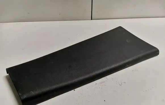 Land Rover Range Rover Sport L494 (B) pillar trim (bottom) 632240041