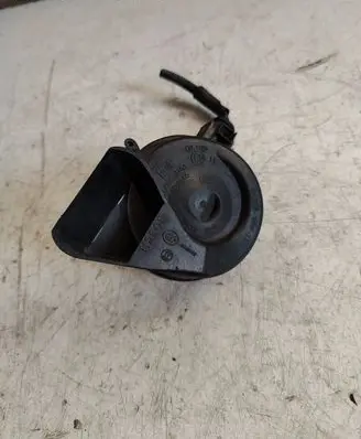 Audi A4 S4 B8 8K Horn signal 8T0951221