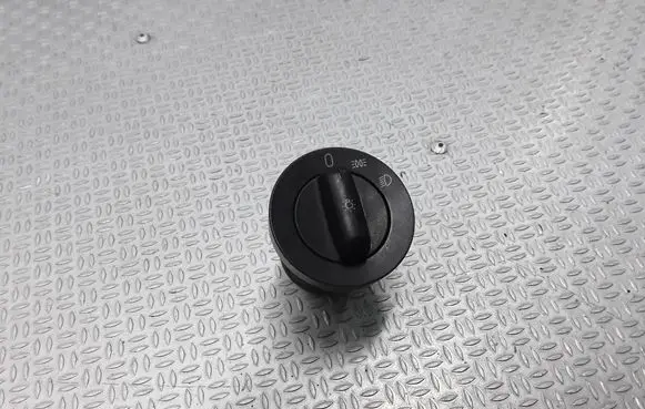BMW 5 E39 Light switch 549391011