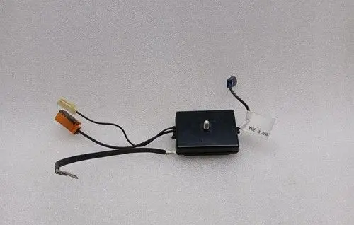 Aston Martin Vanquish V12 Aerial antenna switch 1R12372037AC