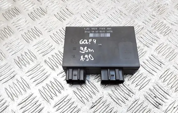 Volkswagen Golf IV Engine control unit/module 1j0959799ah