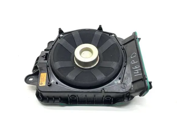 BMW 5 G30 G31 G38 Subwoofer speaker 680107603 65136801076