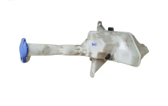 Hyundai i20 (PB PBT) Windshield washer fluid reservoir/tank 986101J000